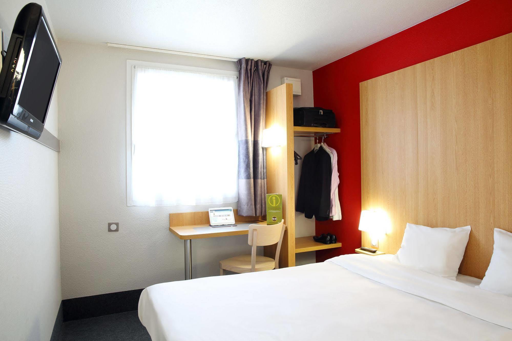B&B Hotel Безьє Екстер'єр фото